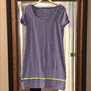 Vineyard vines summer dress. Blue and White S
